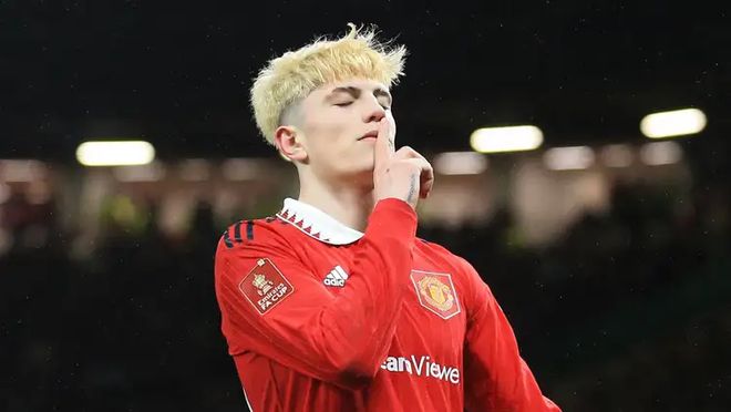 关于阿森纳绝杀里昂，迪玛利亚梅开二度意甲的信息