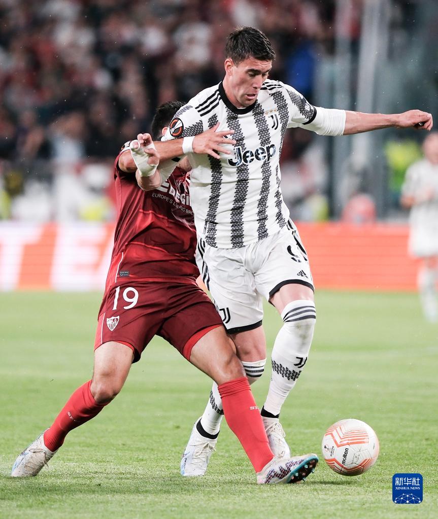 尤文战平多特蒙德，迪玛利亚补时绝平欧联杯