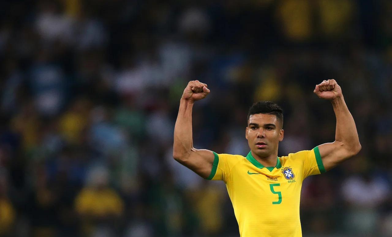 巴西排球队实力出击，摘得冠军